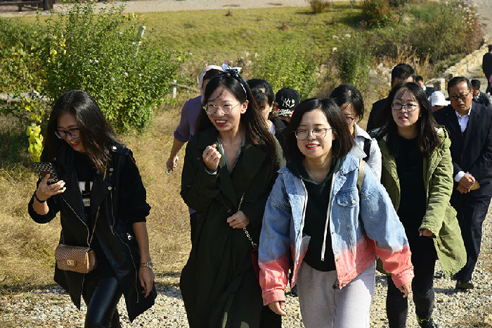 01SGEOSXN5YYB4EYRSHJ28